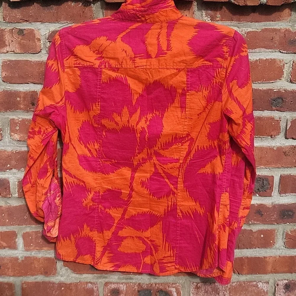 MK abstract  button down